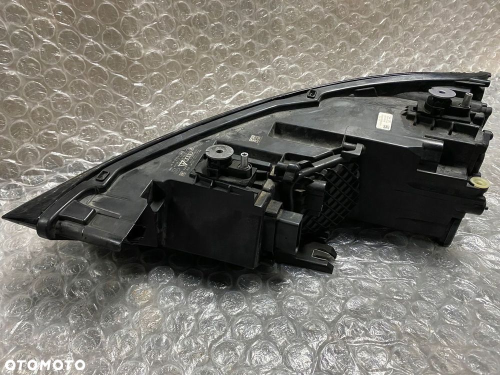 LAMPA PRAWA XENON LED AUDI A1 LIFT 8XA941006 - 5