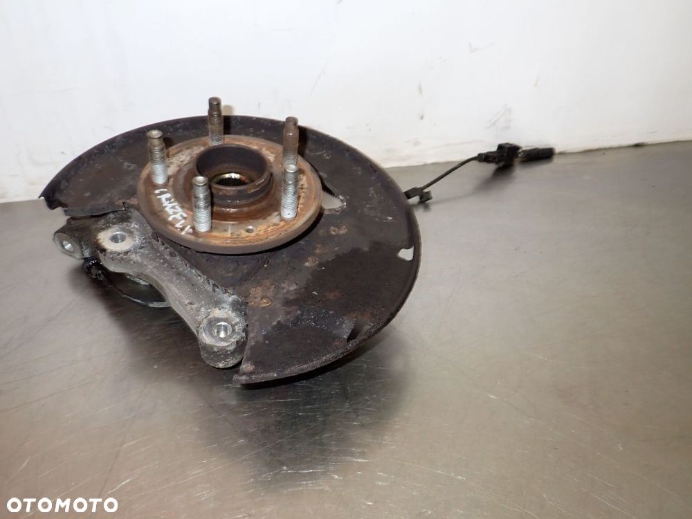 ZWROTNICA PIASTA LEWY PRZÓD CHEVROLET CRUZE I LIFT - 2