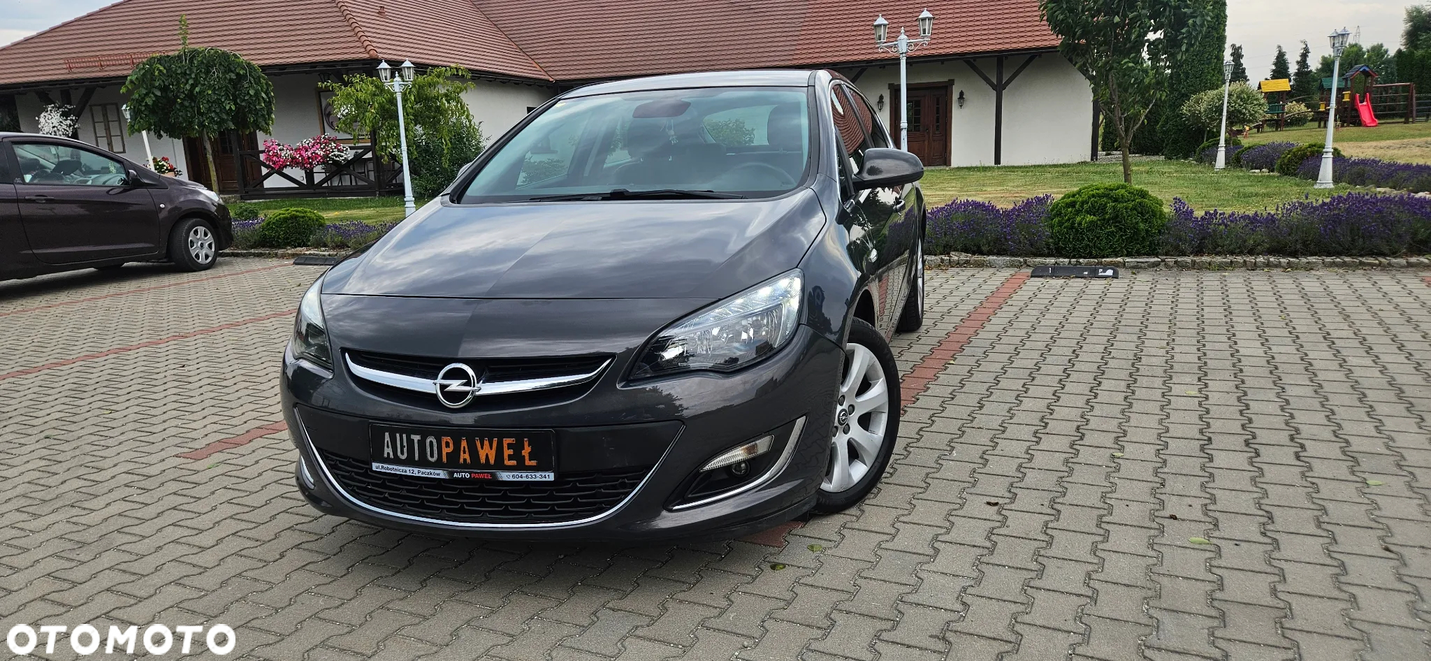 Opel Astra 1.4 Turbo Edition - 11