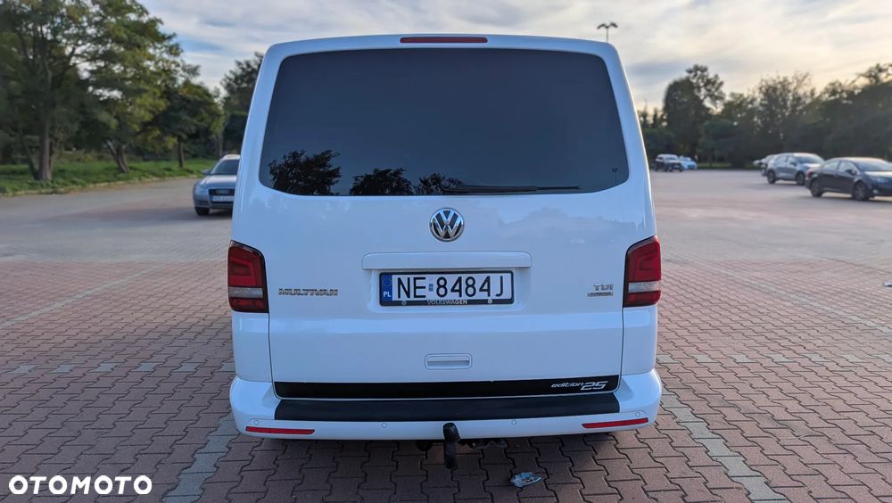 Volkswagen Multivan 2013 photo 4