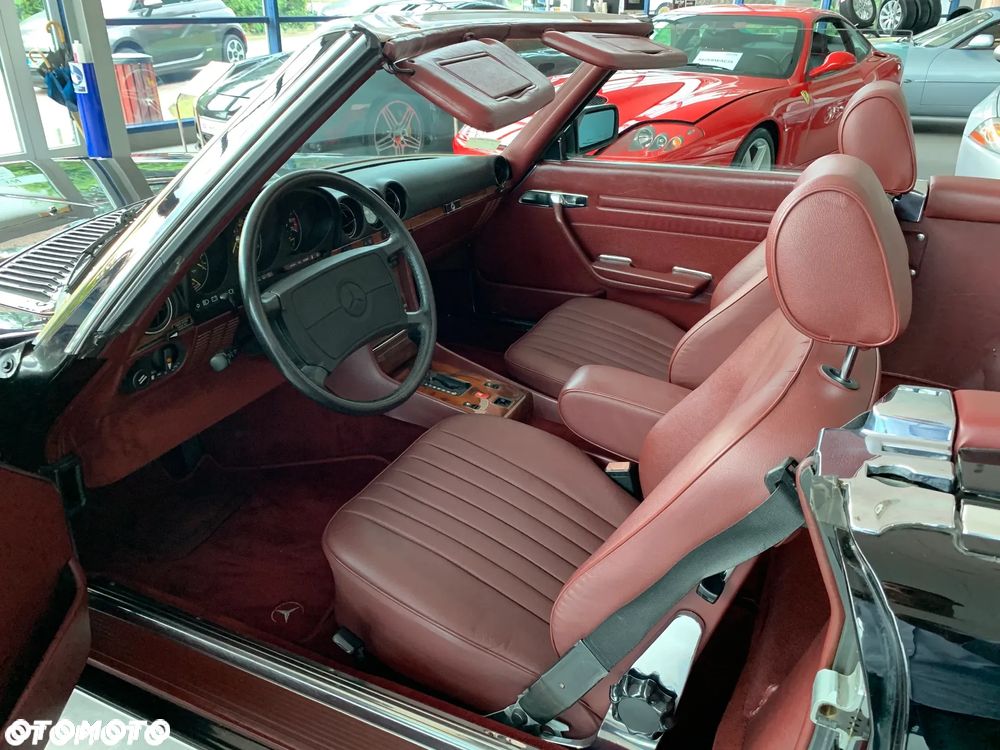 Mercedes-Benz SL - 10