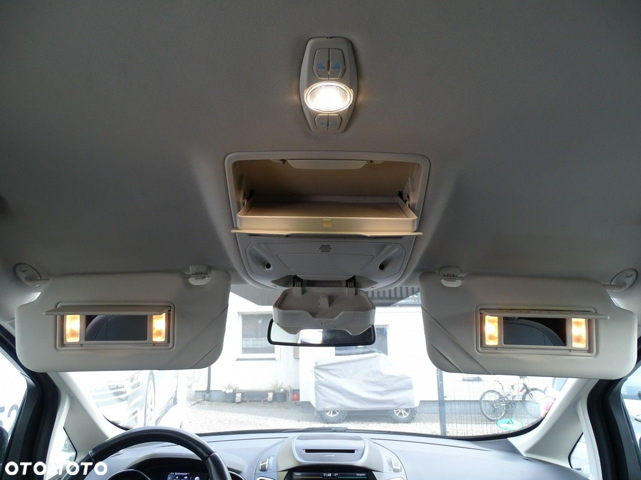 Ford Grand C-MAX - 23