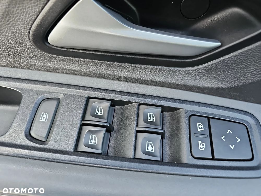 Dacia Jogger 1.0 TCe SL Extreme 7os - 14