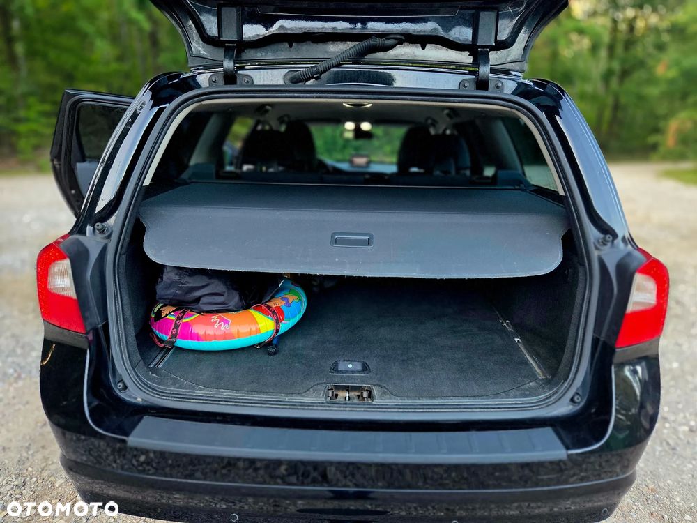 Volvo V70 D4 Momentum - 17