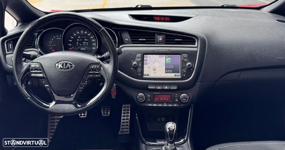 Kia Ceed 1.6 CRDi GT Line - 10