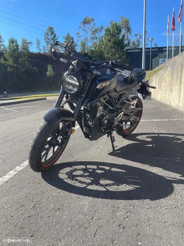 Honda CB 125 R - 5