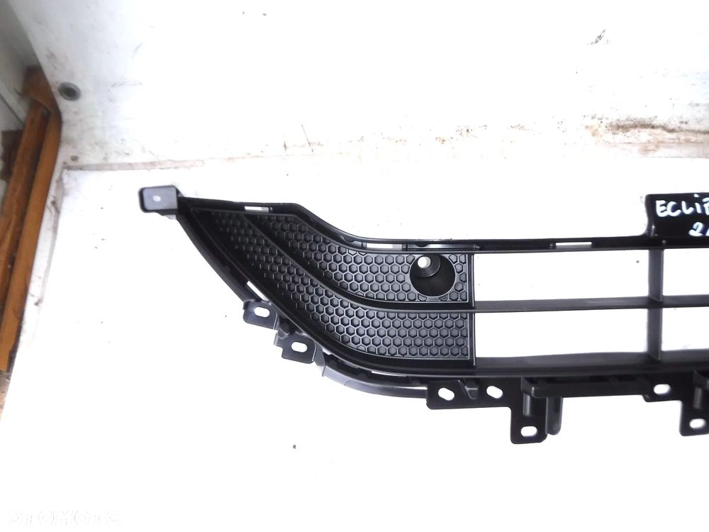 mitsubishi eclipse  kratka zderzaka nowa oryginał przód przednia - 8