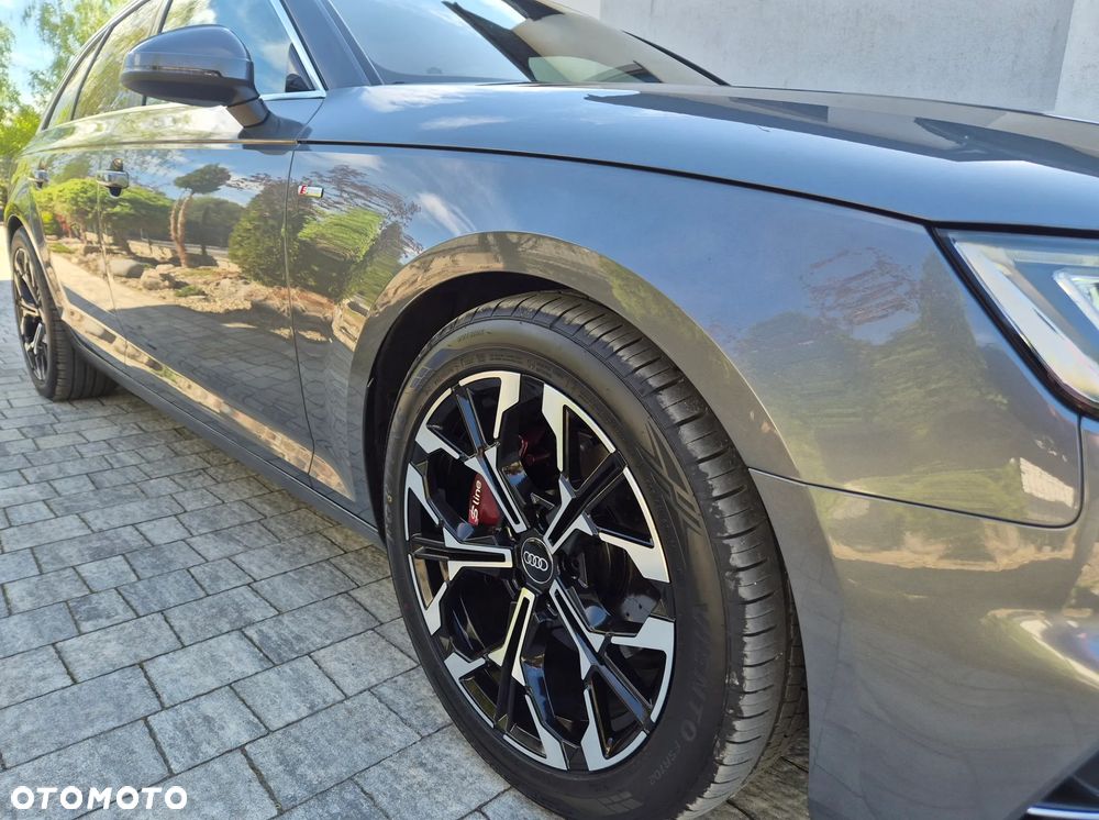 Audi A4 Avant 2.0 TDI S tronic quattro sport - 13