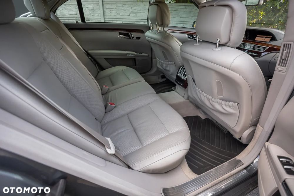 Mercedes-Benz Klasa S 350 CDI L 4-Matic BlueEff - 22
