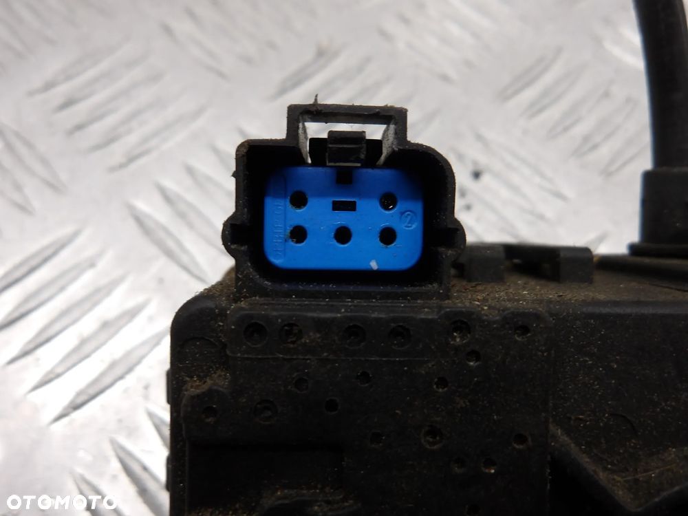 FORD FOCUS MK1 LIFT KOMBI 01-04 1.8D ZAMEK KLAPY BAGAŻNIKA 1S4AN43102-AB - 3