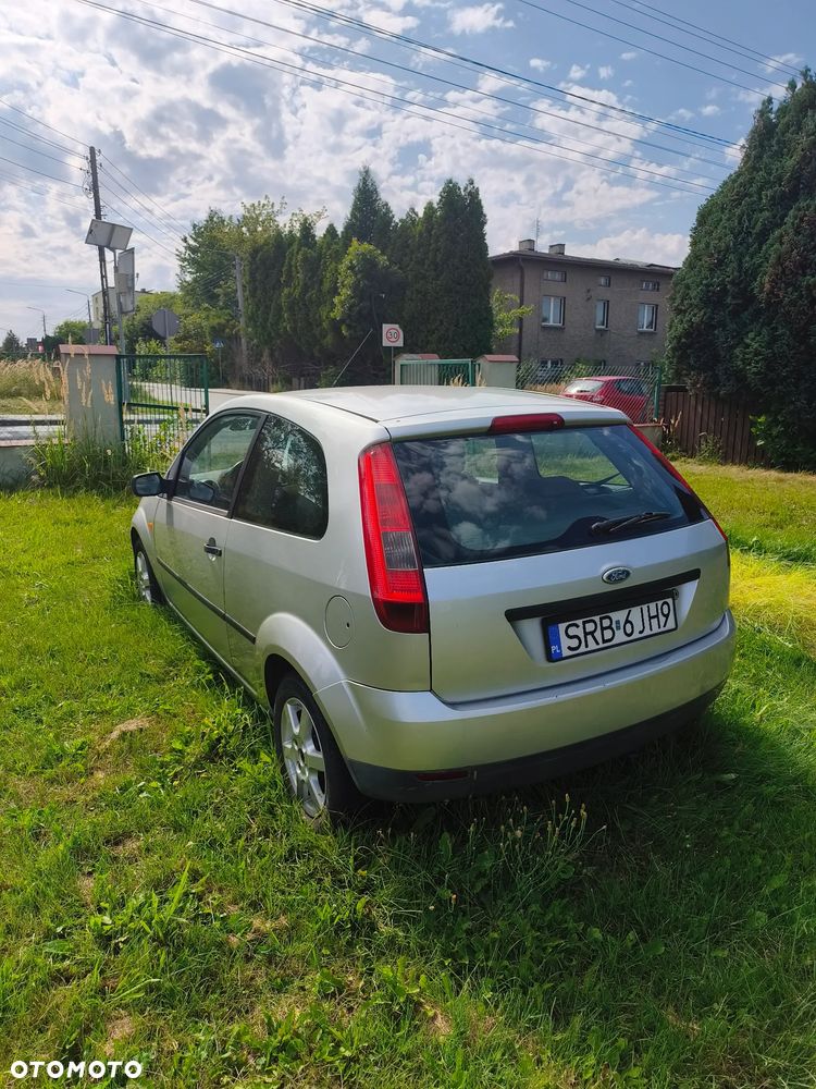 Ford Fiesta 1.3 Bonus - 3