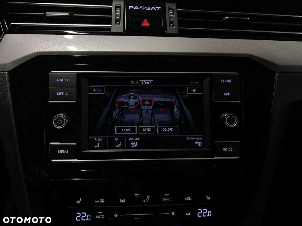 Volkswagen Passat Variant - 34