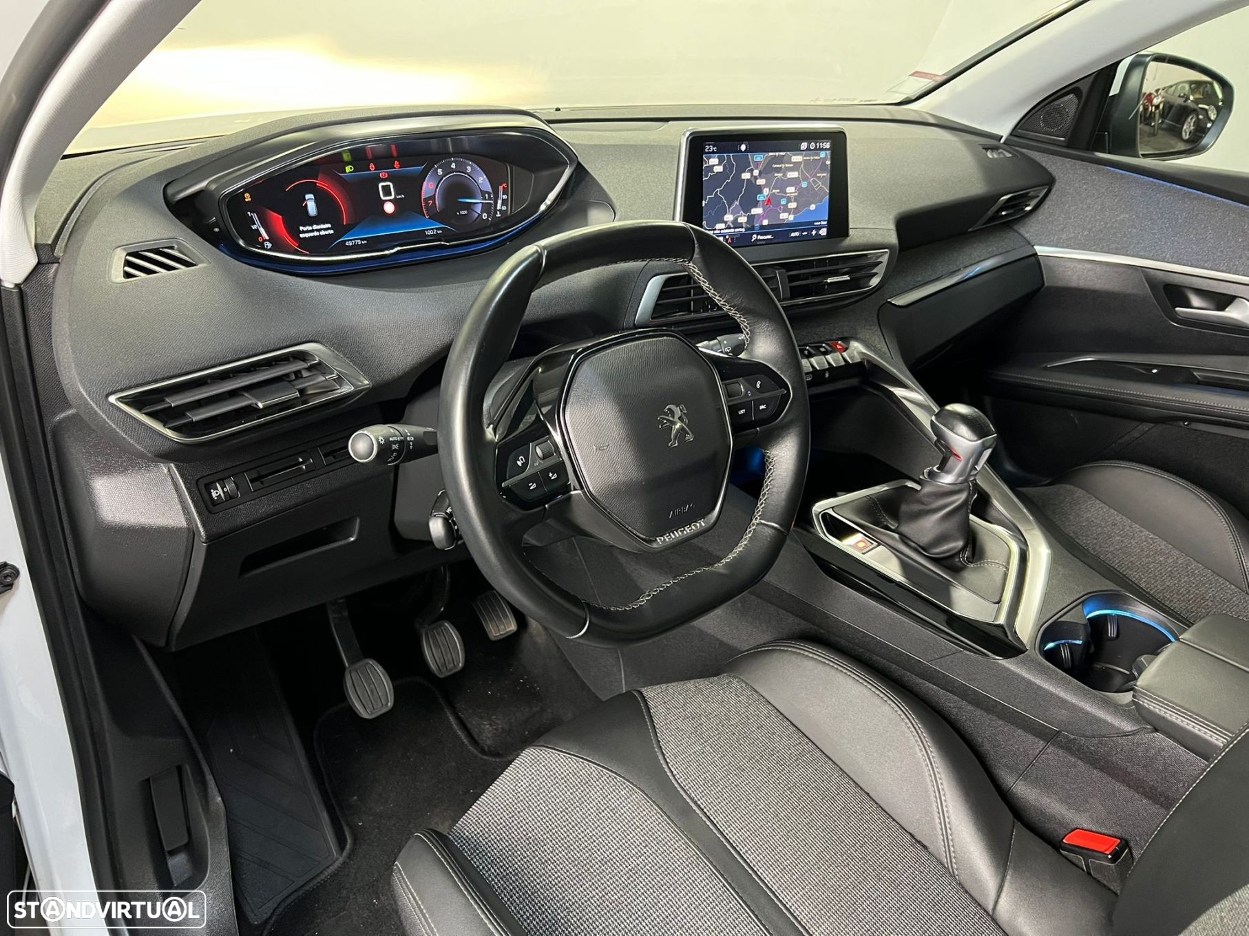 Peugeot 3008 1.2 PureTech Allure - 5
