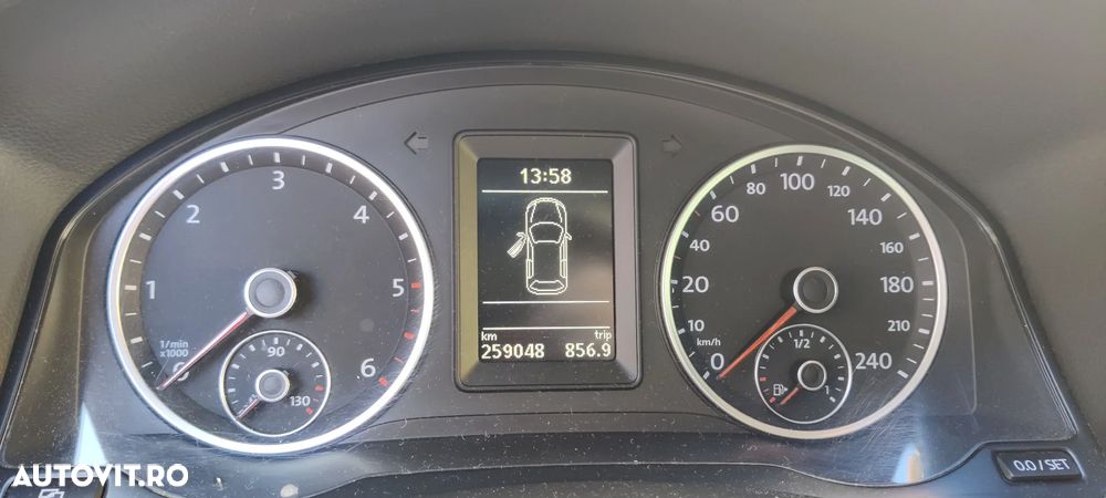 Volkswagen Tiguan - 35