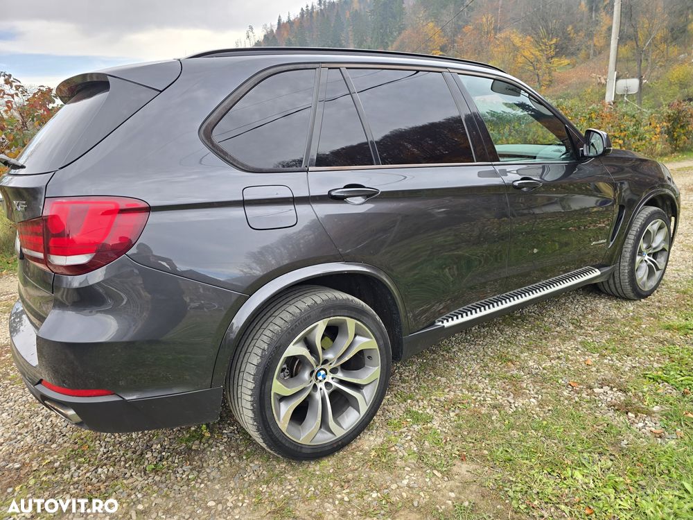 BMW X5 xDrive30d - 13