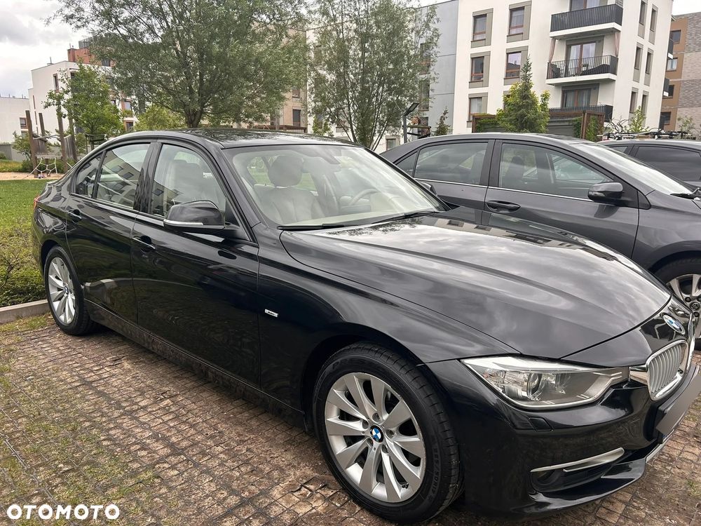 BMW Seria 3 320i - 6