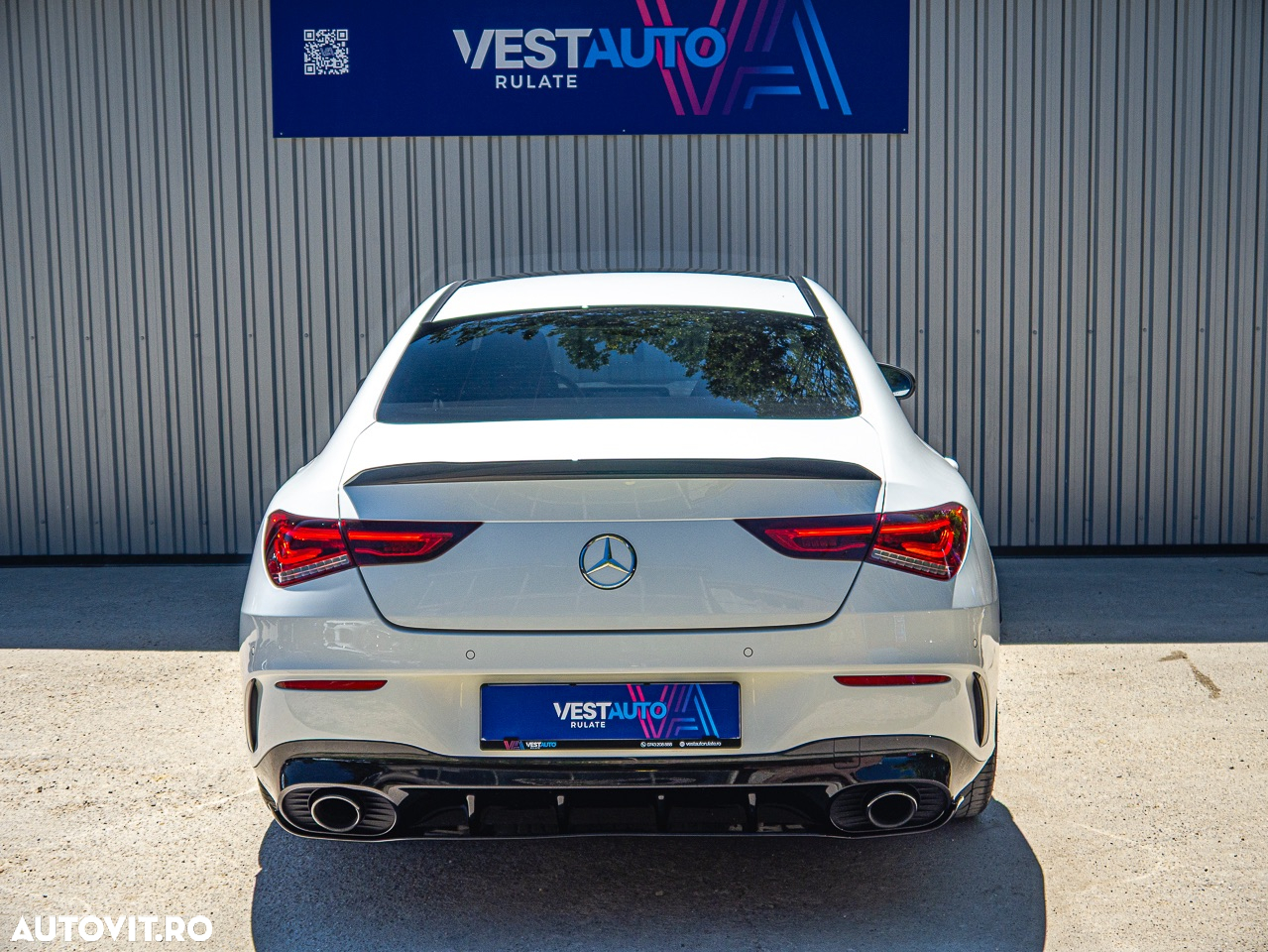 Mercedes-Benz CLA AMG 35 4Matic AMG Speedshift 7G-DCT - 28