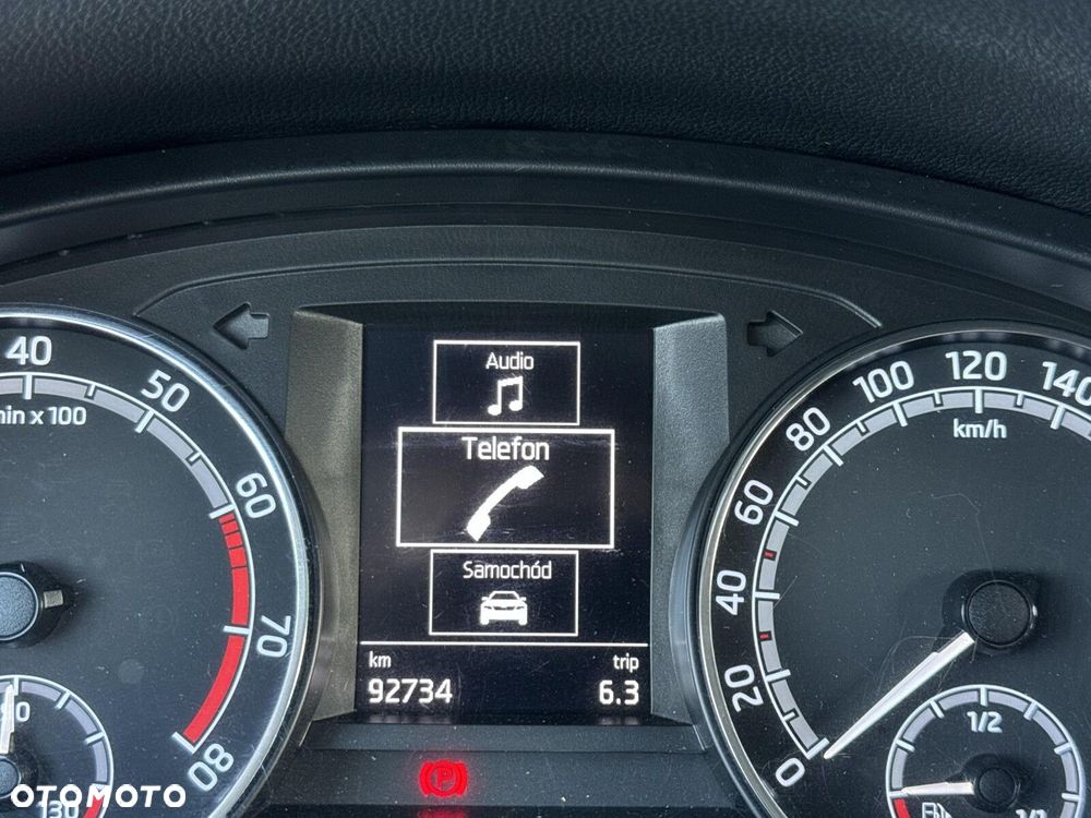 Skoda RAPID Spb 1.0 TSI Ambition - 21