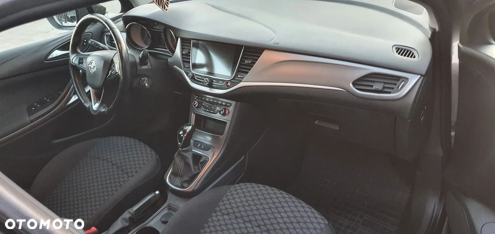 Opel Astra - 10