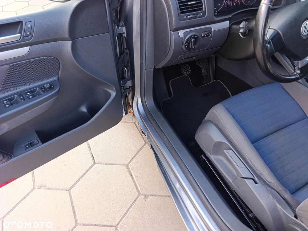 Volkswagen Golf 1.6 Tour - 14