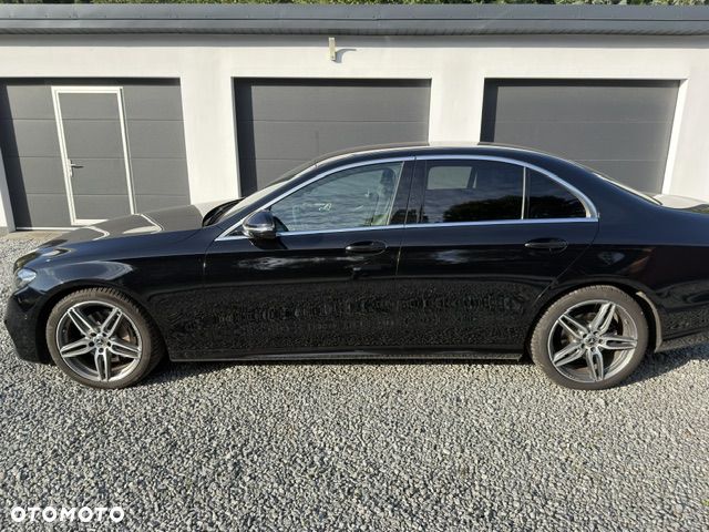 Mercedes-Benz Klasa E 220 d 4-Matic 9G-TRONIC - 5
