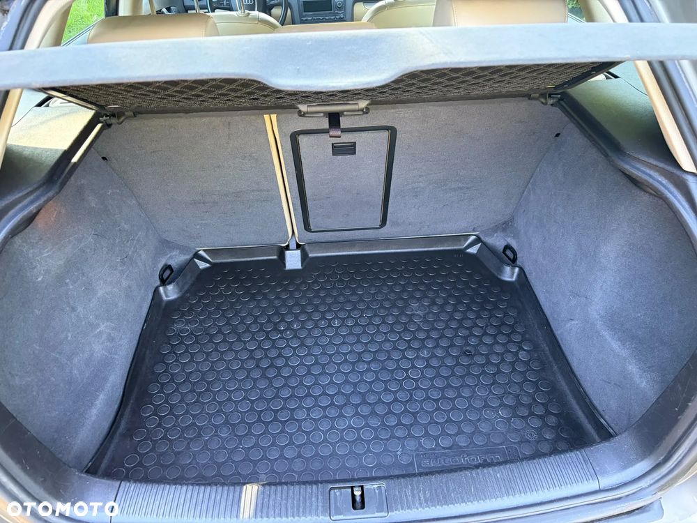 Audi A3 Sportback 1.4 TFSI Ambiente - 30