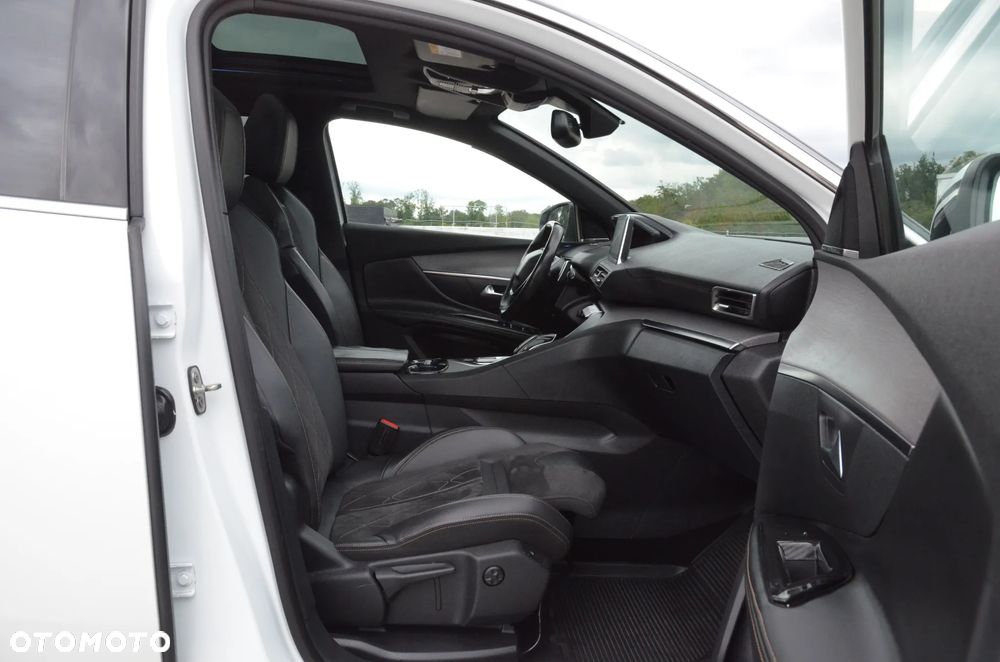 Peugeot 5008 - 36