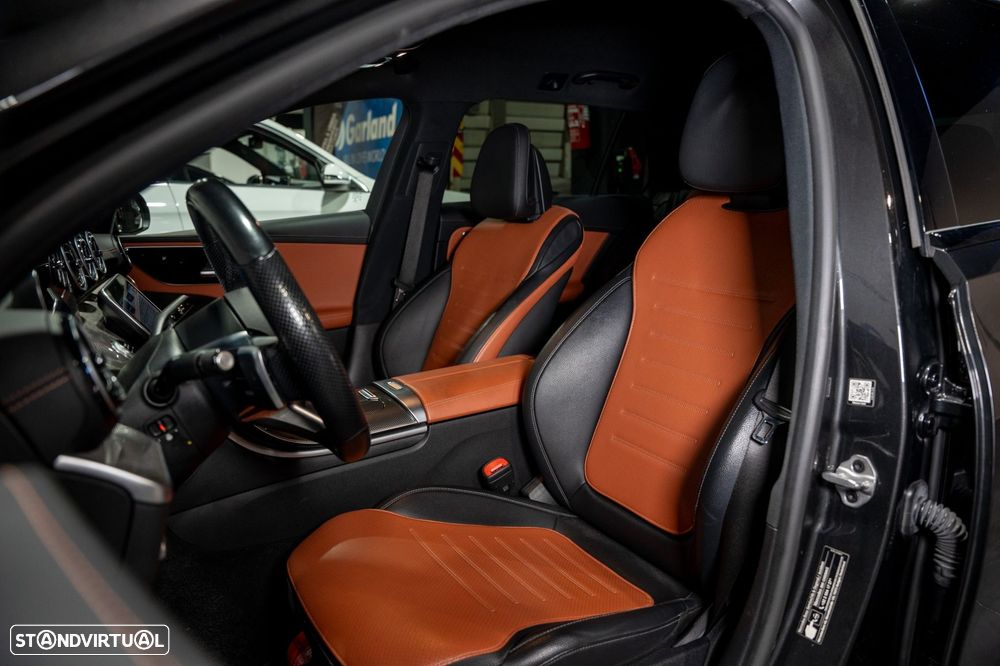 Mercedes-Benz C 300 e AMG Line - 18