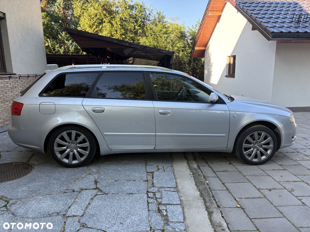 Audi A4 Avant - 11