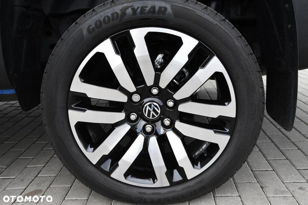 Volkswagen Amarok - 8