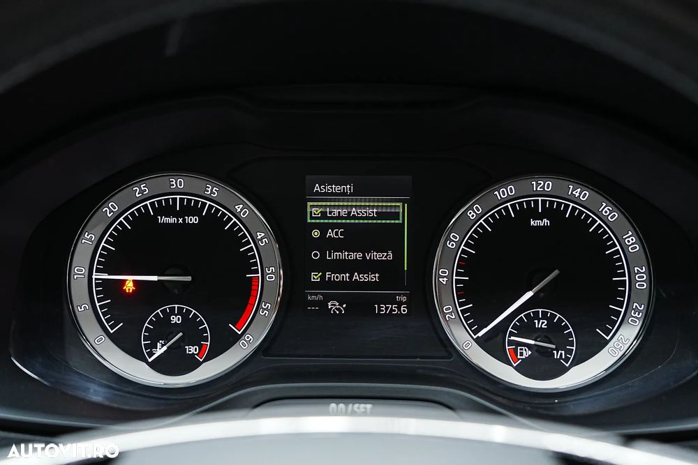 Skoda Karoq 2.0 TDI DSG Ambition - 18