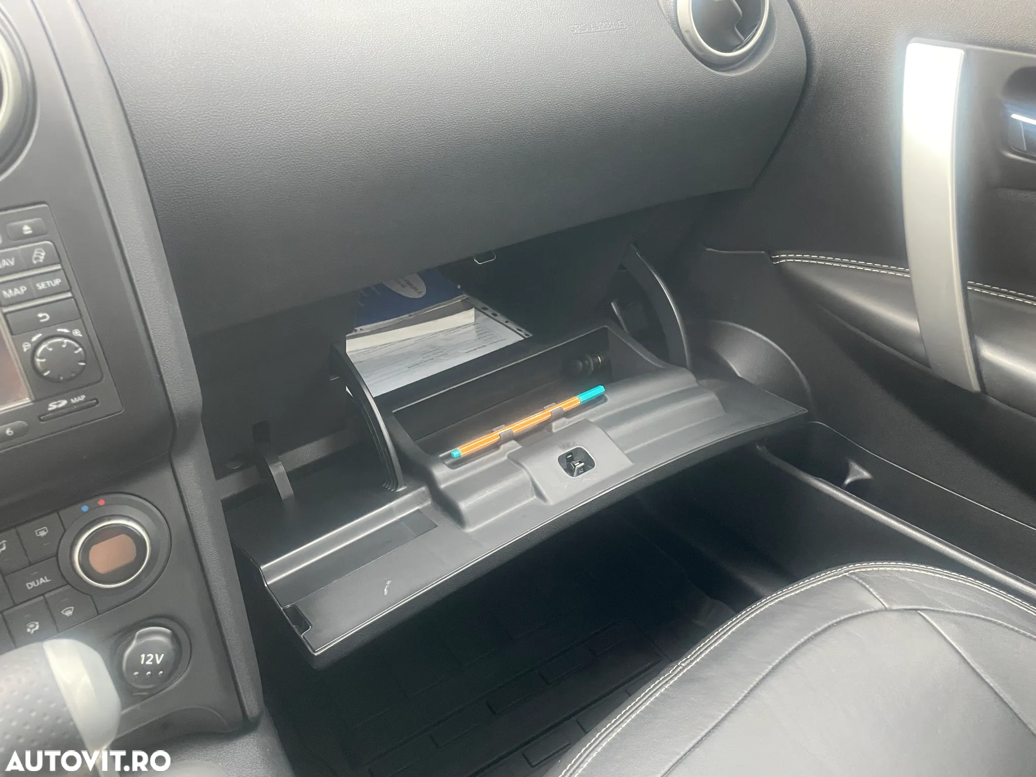 Nissan Qashqai+2 +2 2.0 CVT "All Mode 4x4-i" Tekna - 28