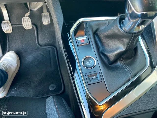 Peugeot 3008 1.5 BlueHDi Active Pack - 28