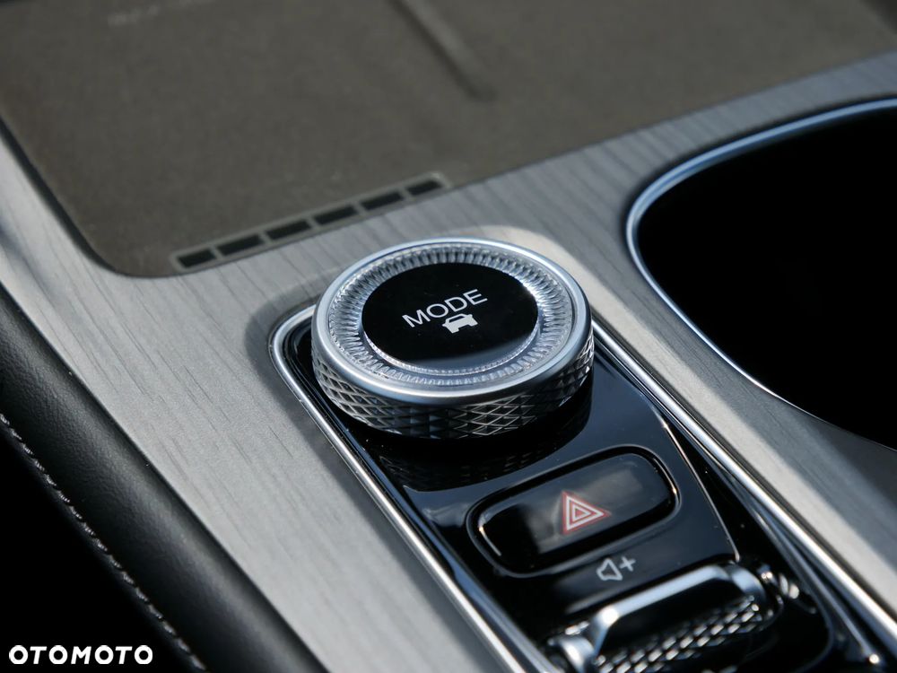 Chery Tiggo 8 1.6 T-GDI Comfort DCT - 24