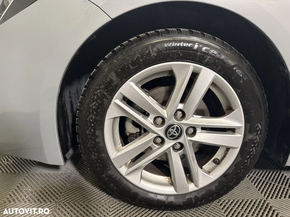 Toyota Corolla - 14