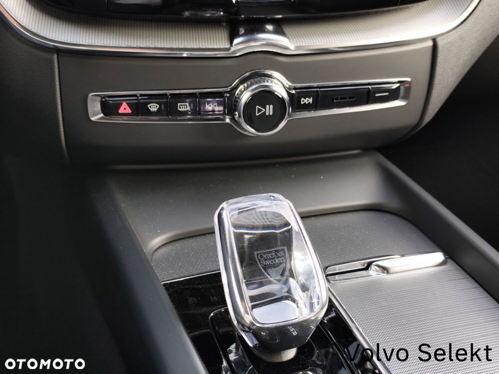 Volvo XC 60 - 24