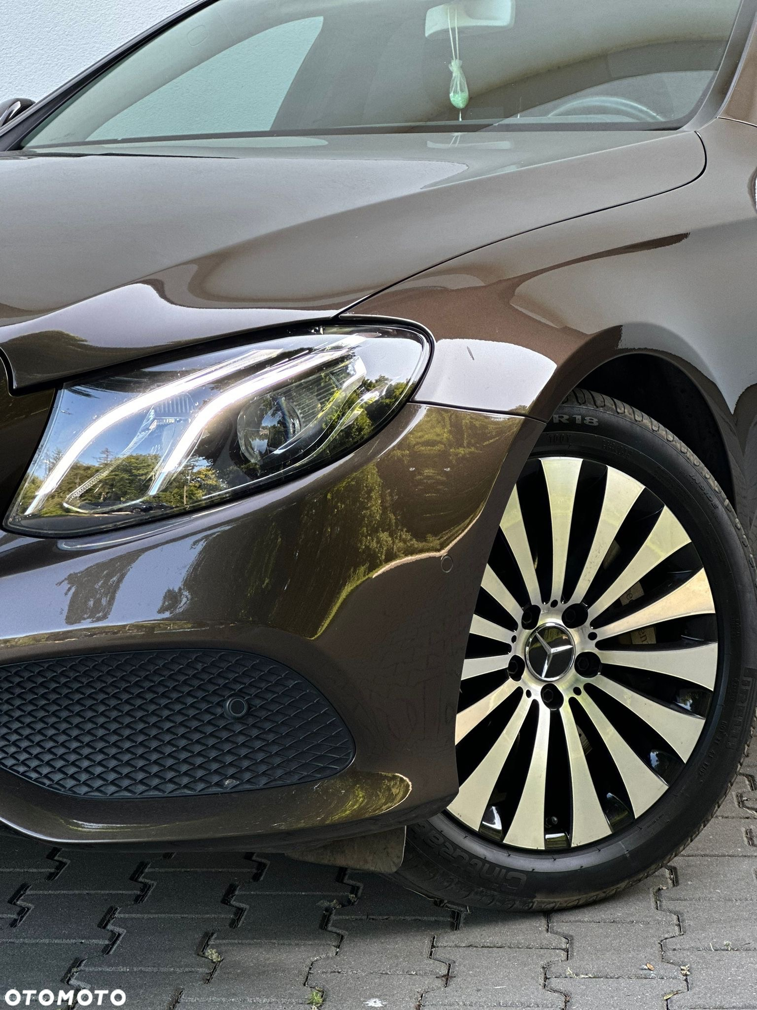 Mercedes-Benz Klasa E 350 BlueTEC 9G-TRONIC Classic - 2