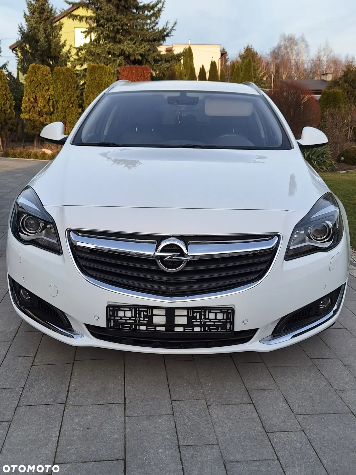 Opel Insignia 1.6 T Executive EU6 - 4