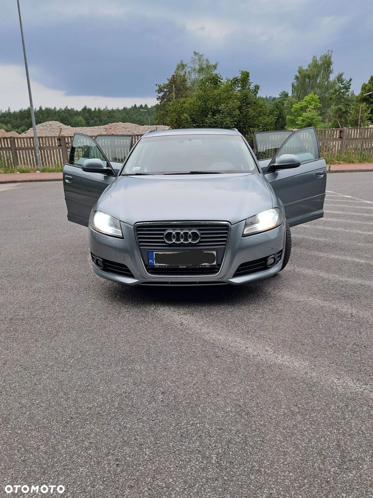 Audi A3 Sportback 2.0 TDI Ambition S tronic - 2