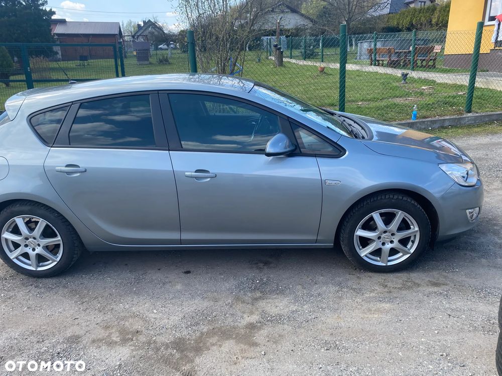 Opel Astra 1.4 Turbo - 3