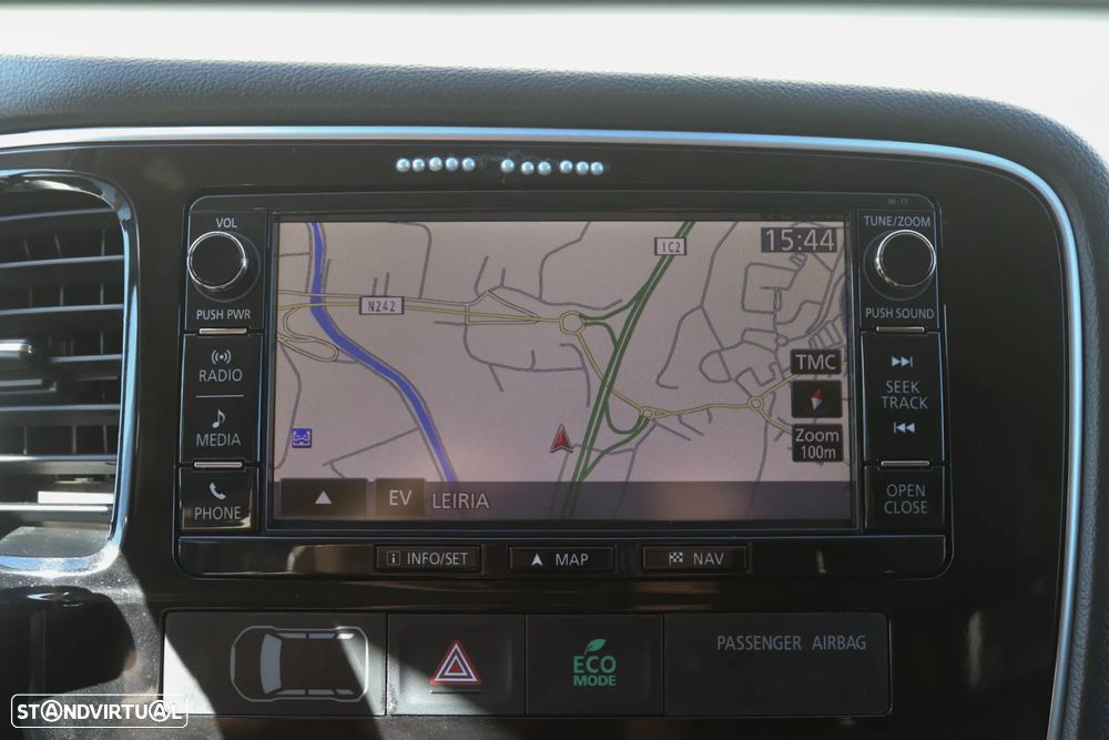 Mitsubishi Outlander - 17