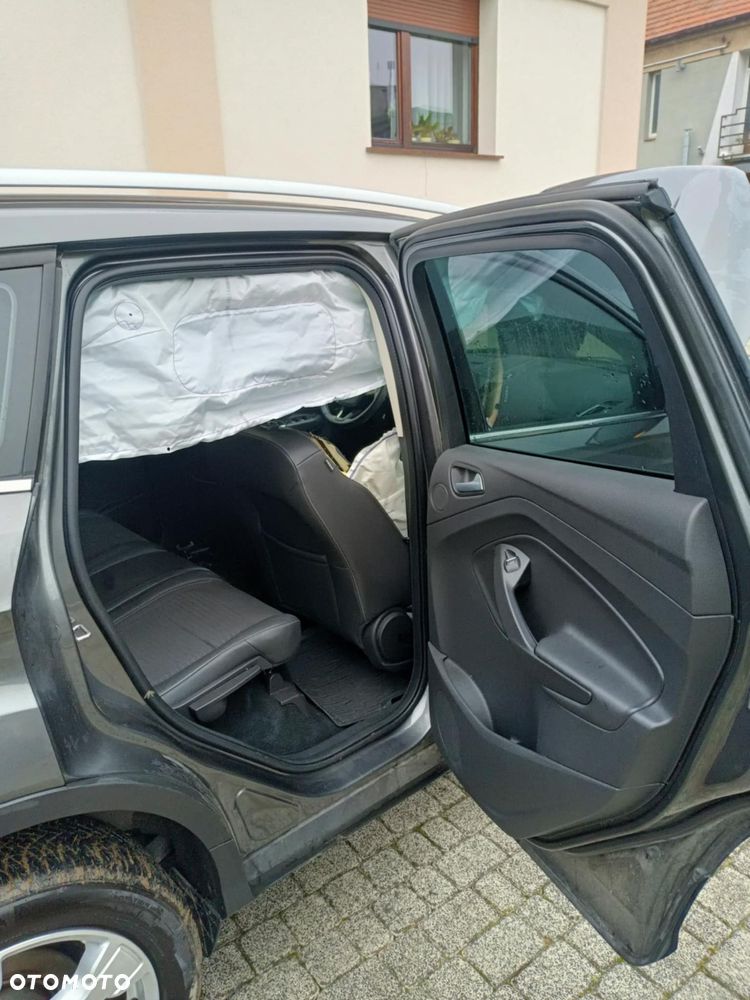 Ford Kuga 2.0 TDCi 4x4 Trend - 14