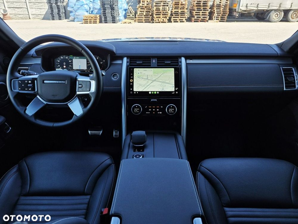 Land Rover Discovery 3.0 D250 mHEV Dynamic SE - 32