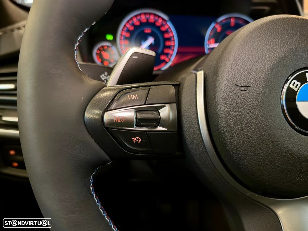 BMW X5 25 d sDrive Pack M - 37