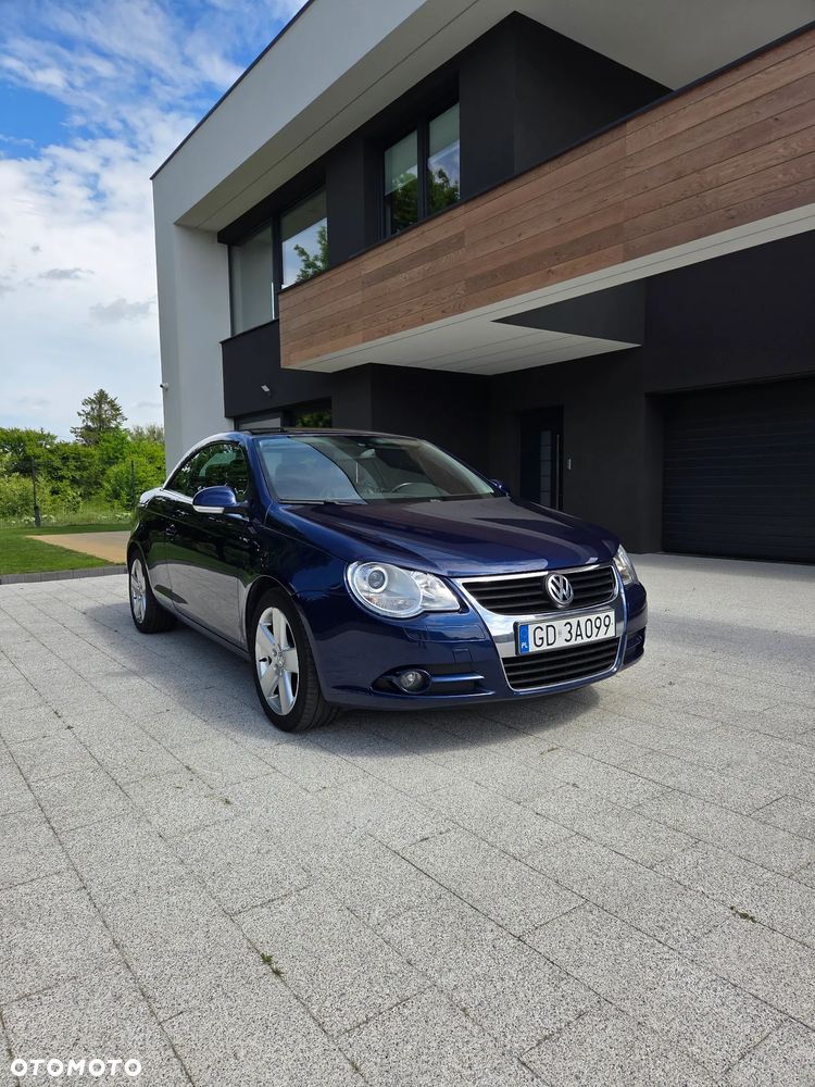 Volkswagen Eos - 2