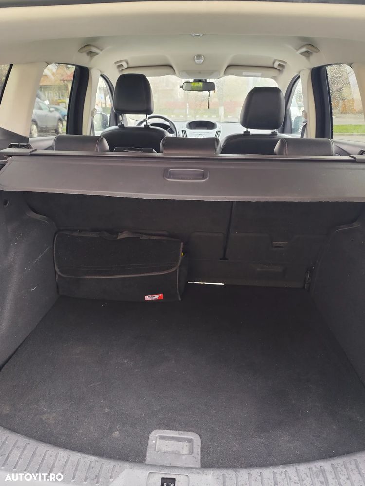 Ford Kuga 2.0 TDCi 4x4 Aut. SYNC - 5