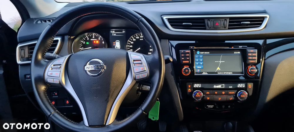 Nissan Qashqai 1.6 DIG-T Tekna - 13