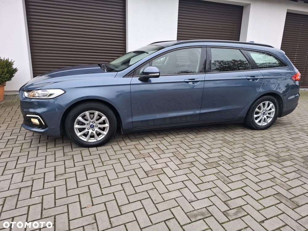 Ford Mondeo - 23