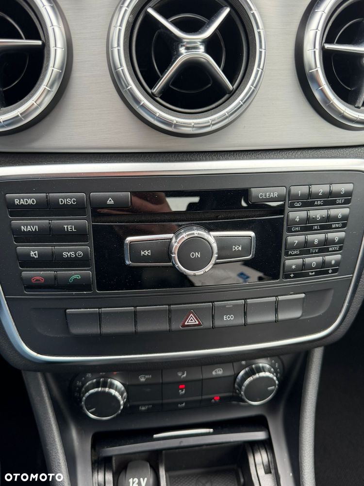 Mercedes-Benz CLA 180 - 17