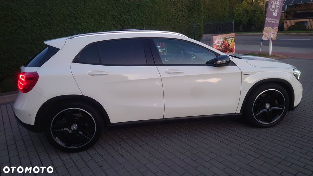 Mercedes-Benz Gla 2015 photo 5
